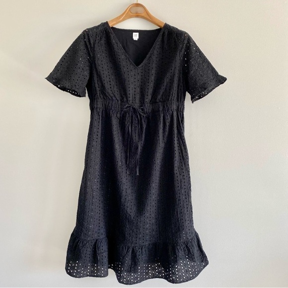 GAP Dresses & Skirts - Gap Maternity Black Ruffle Eyelet Dress Size Medium